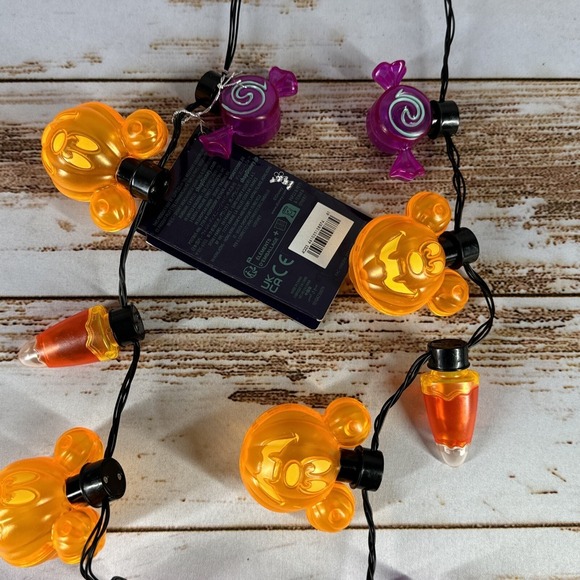 2023 Disney Light Up Halloween Necklace Authentic Brand New - Picture 3 of 4